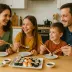 Een gezin eet sushi met stokjes aan de keukentafel